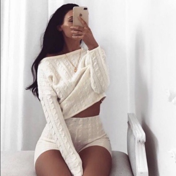 Cream Two piece Set - Picture 5 of 7